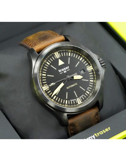 Traser P67 Officer Pro Automatic Black/Brown 110756