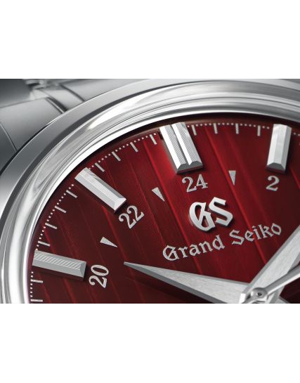 Grand Seiko Yuka Momiji Hi-Beat GMT SBGJ273