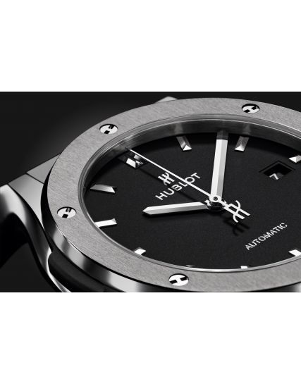 Hublot CLASSIC FUSION Titanium 542.NX.1171.RX