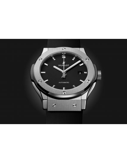 Hublot CLASSIC FUSION Titanium 542.NX.1171.RX