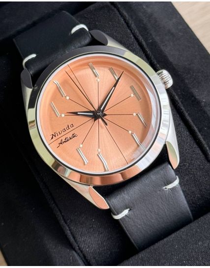 Nivada Grenchen Antarctic Spider Salmon No Date 32050A15