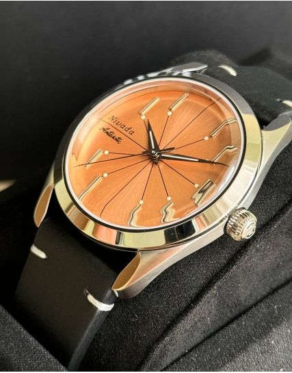 Nivada Grenchen Antarctic Spider Salmon No Date 32050A15