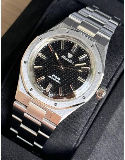 Nivada Grenchen F77 Black No Date 68000A77