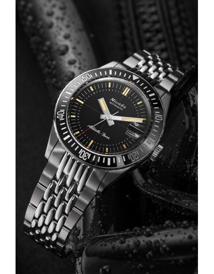 Nivada Grenchen Antarctic Diver 32038A04