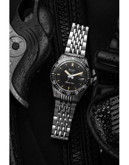 Nivada Grenchen Antarctic Diver 32038A04