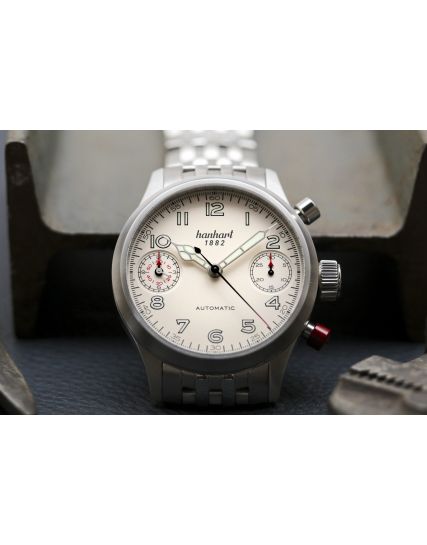 Hanhart Pioneer TwinDicator antique white, fluted bezel 731.200-6428