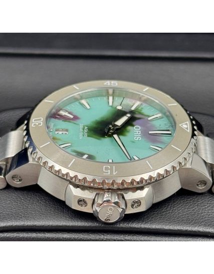 Oris Aquis Date Upcycle Ladies 01 733 7770 4150-Set