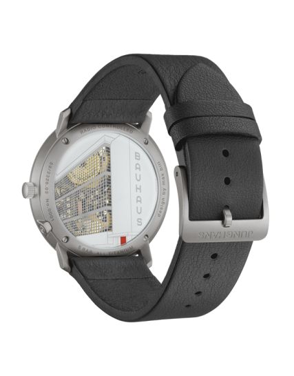 Junghans max bill MEGA Solar Bauhaus 59/2326.02
