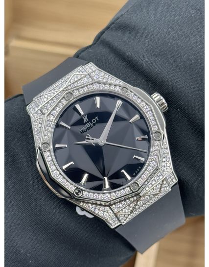 Hublot Classic Fusion Orlinski Pave 550.NS.1800.RX.1604.ORL19