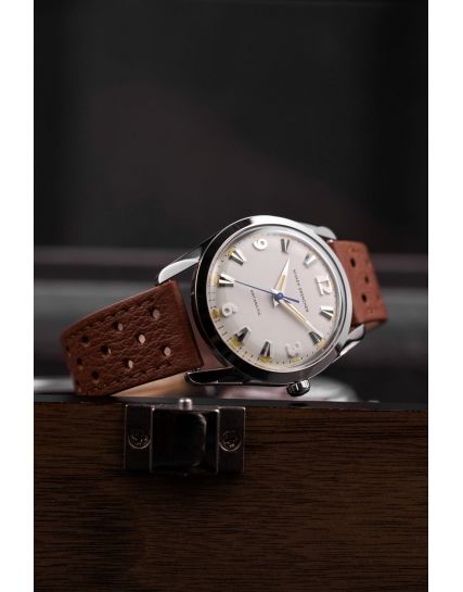 Nivada Grenchen Antarctic Eggshell 32080A23