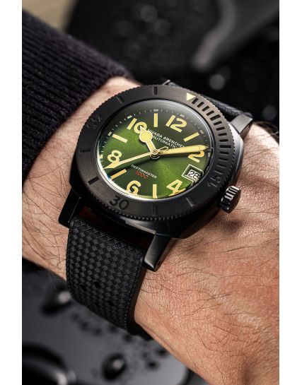 Nivada Grenchen Depthmaster Black & Green 14135A01