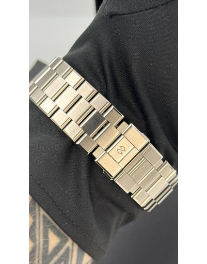 Formex ESSENCE FortyOne Skeleton "Stradale" 0334.9.6011.100
