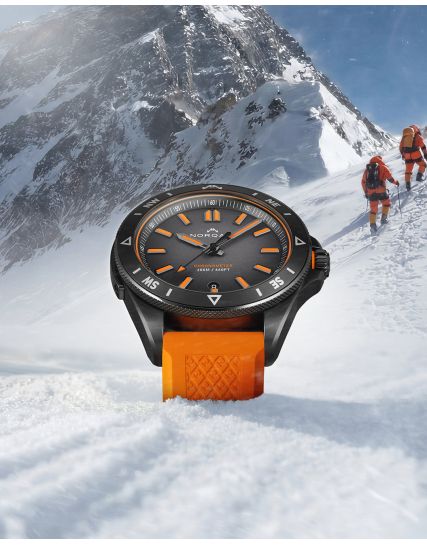 Norqain Adventure NEVEREST Limited Edition N1300.08B01.B01