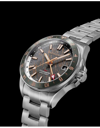 Norqain Adventure NEVEREST GMT Glacier Grey N1100.22S02.G01