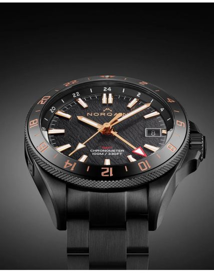 Norqain Adventure NEVEREST GMT Glacier Black N1100.22B02.B01