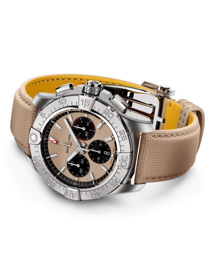 Breitling Avenger B01 Chronograph 44 AB0147101A1X1