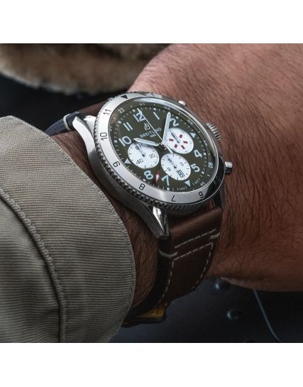 Breitling Classic AVI Super AVI B04 Chronograph GMT 46 Curtiss Warhawk AB04452A1L1X1