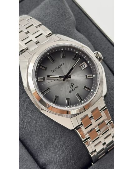 Bulova Jet Star Gray 96B472