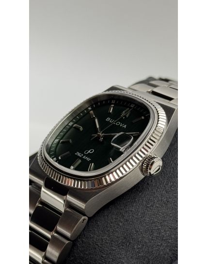 Bulova Super Seville Green 96B439