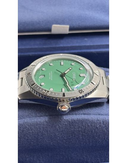 Oris Divers Sixty‑Five Cotton Candy Green 01 733 7771 4057