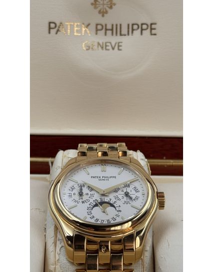 Patek Philippe Perpetual Calendar 5136/1J-001