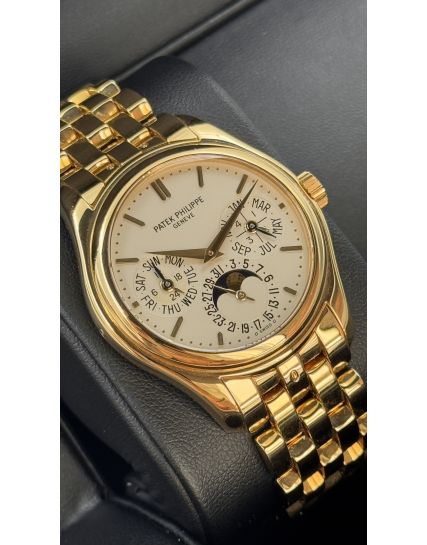Patek Philippe Perpetual Calendar 5136/1J-001