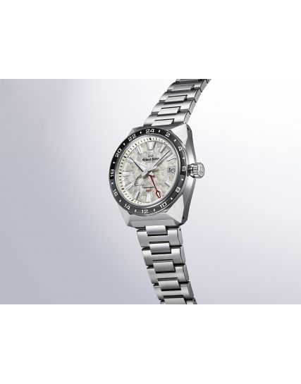Grand Seiko Spring Drive GMT Lion SBGE307