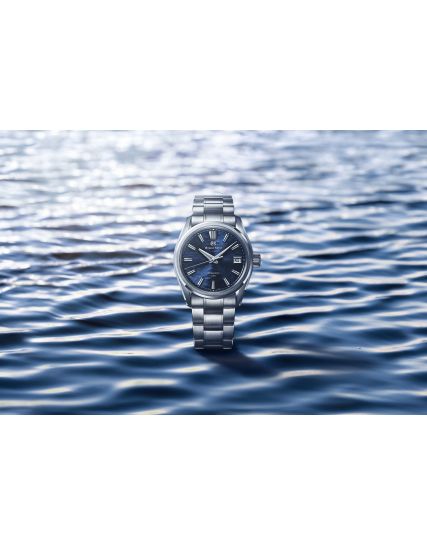 Grand Seiko Evolution 9 Lake Suwa SLGB013