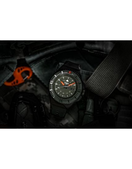 Traser P69 Black Stealth Green 109859