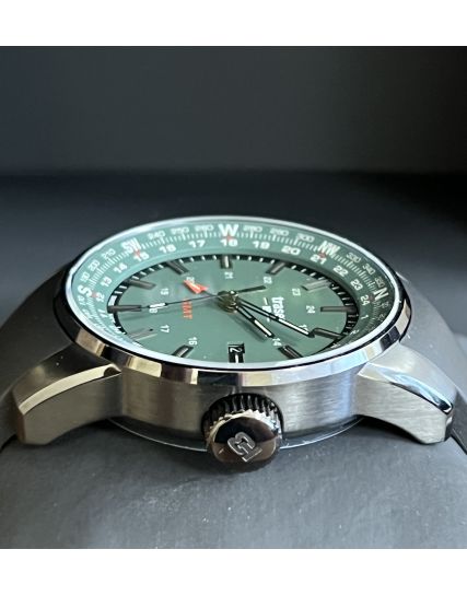 Traser P68 Pathfinder GMT Green 109744